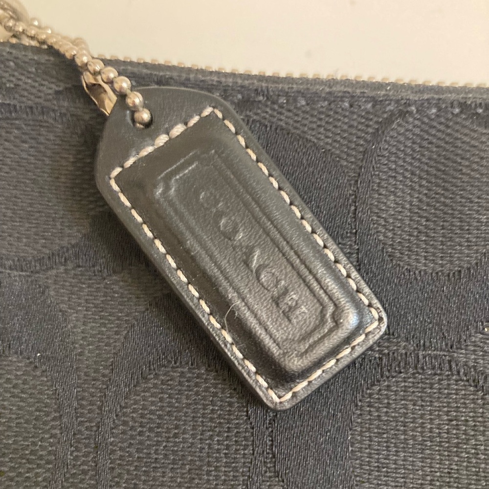 Vintage coach Demi mini handbag in black canvas and leather - Picture 4 of 11